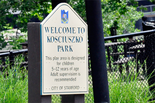 welcome to Kosciuszko Park sign
